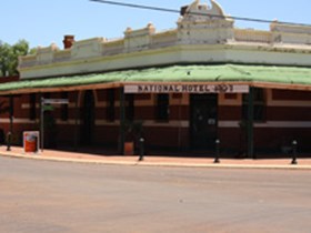 National Hotel Sandstone